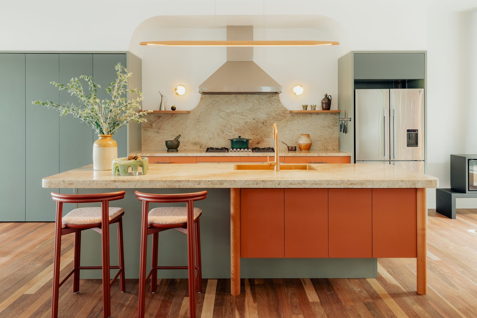A finished Woodstock Cabinet Makers kitchen